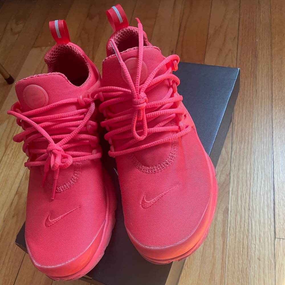 Custom Nike prestos